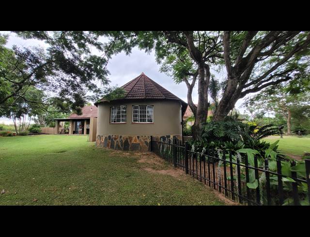 M² BED & BREAKFAST FOR SALE IN NELSPRUIT RURAL